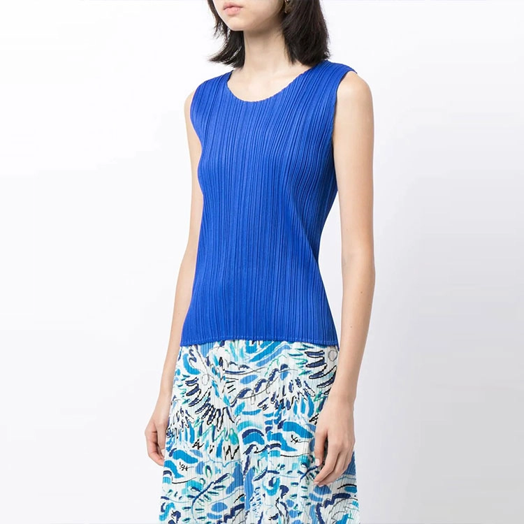 PLEATS PLEASE ISSEY MIYAKE FW21