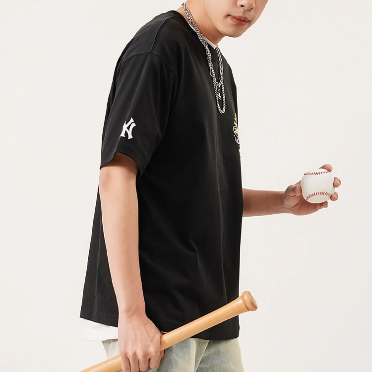 MLB T