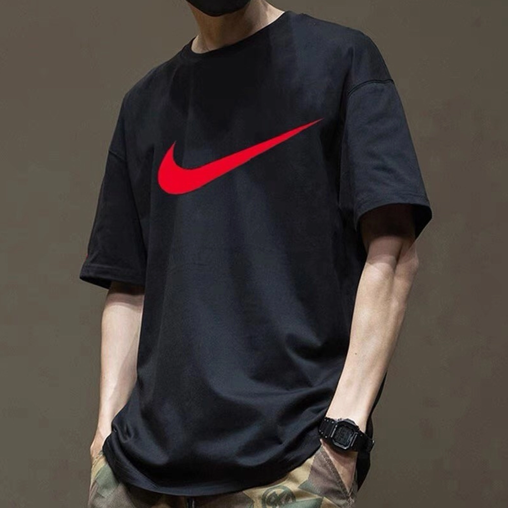 Nike Logo T