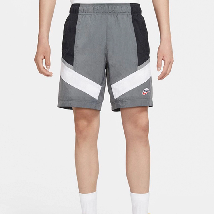 Nike Sportswear Heritage Windrunner +