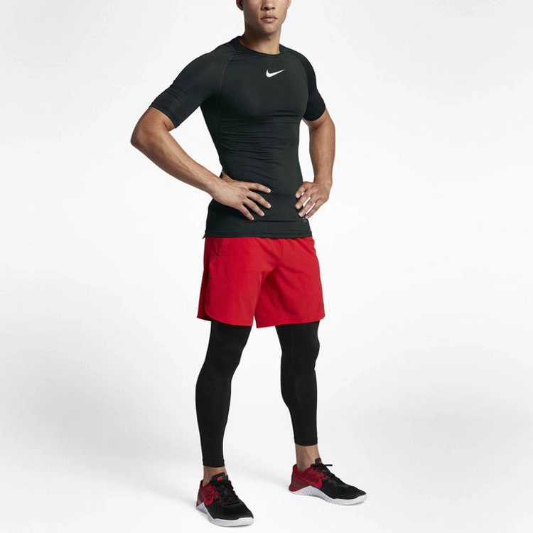Nike Pro T