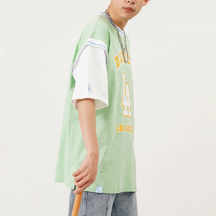 MLB T