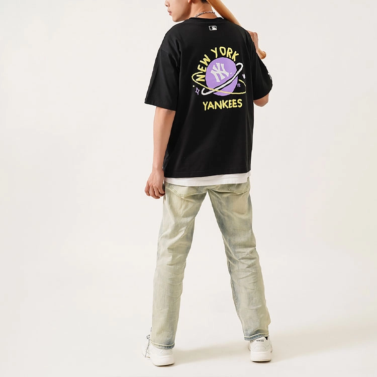 MLB T