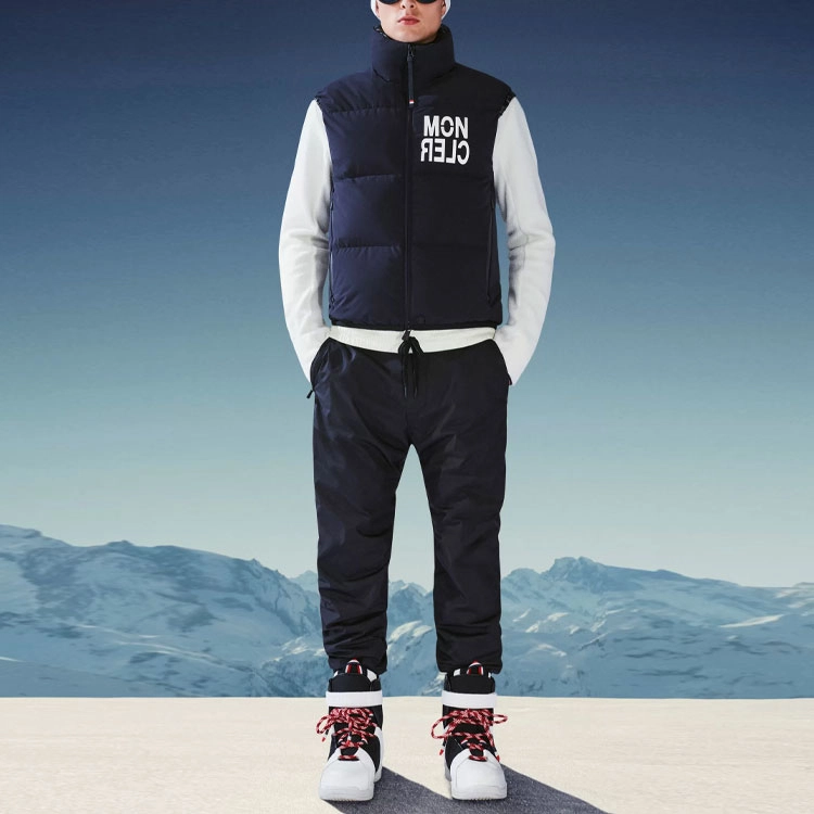 Moncler FW21 Logo
