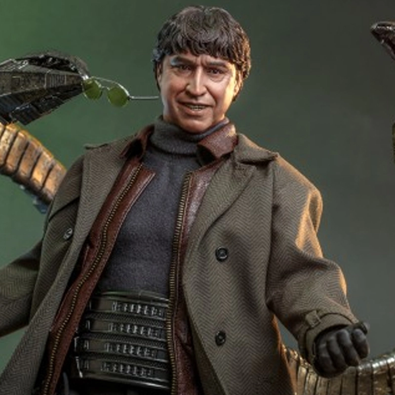 Hot Toys 14 31.5cm