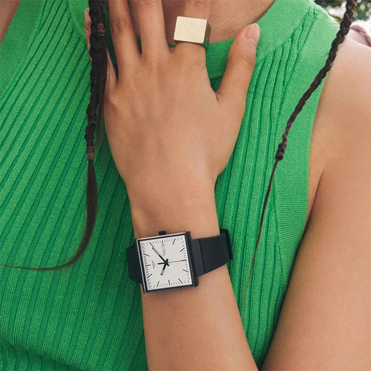 SWATCH BIOCERAMIC WHAT IF COLLECTION 20 33.25*41.8mm SO34B700