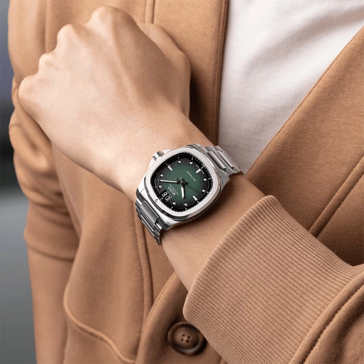 MIDO TV 100 39.2*40mm M049.526.11.091.00