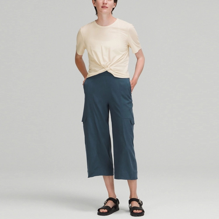 lululemon Crescent T
