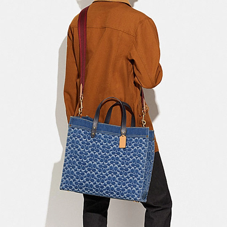 COACH Field 40 Tote
