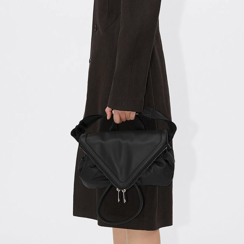 Bottega Veneta Beak