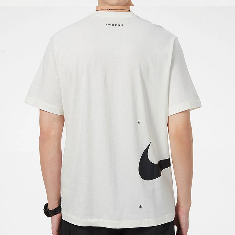Nike Sportswear Swoosh Club T