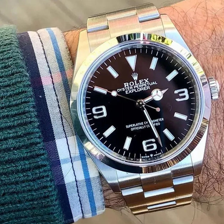 ROLEX 100 36mm m124270-0001
