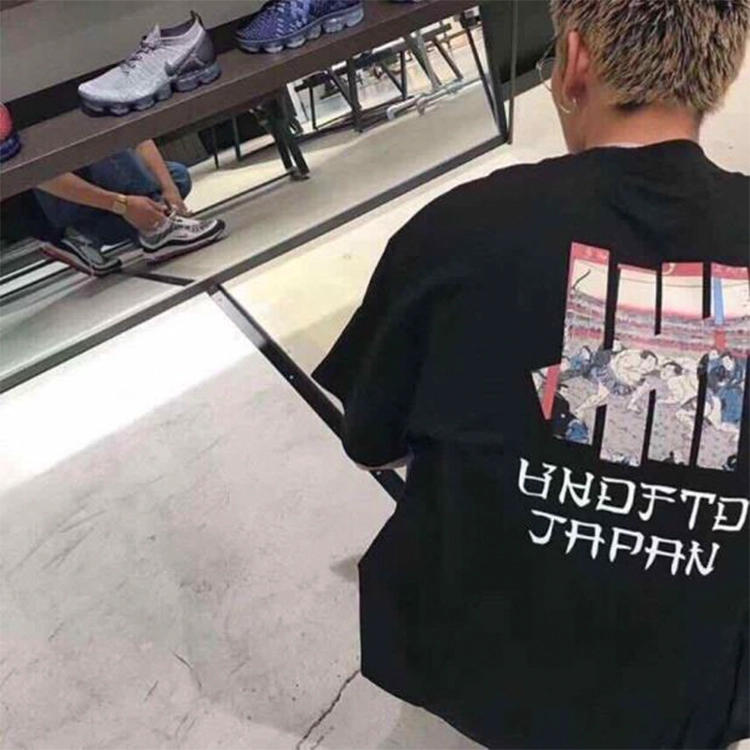 UNDEFEATED Ukiyoe Sumo SS Tee T
