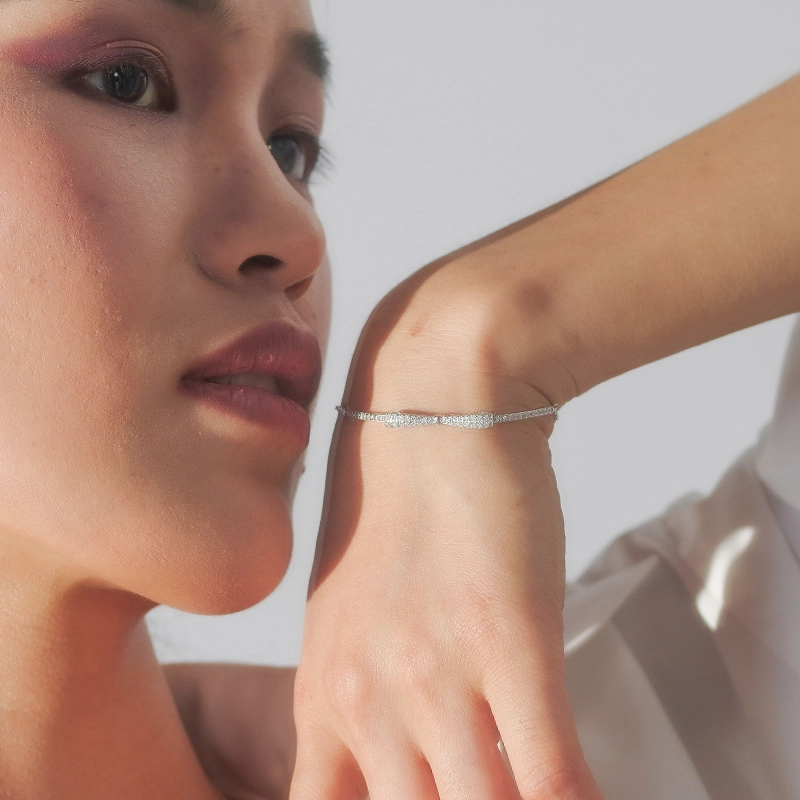 Verena Reine 18K