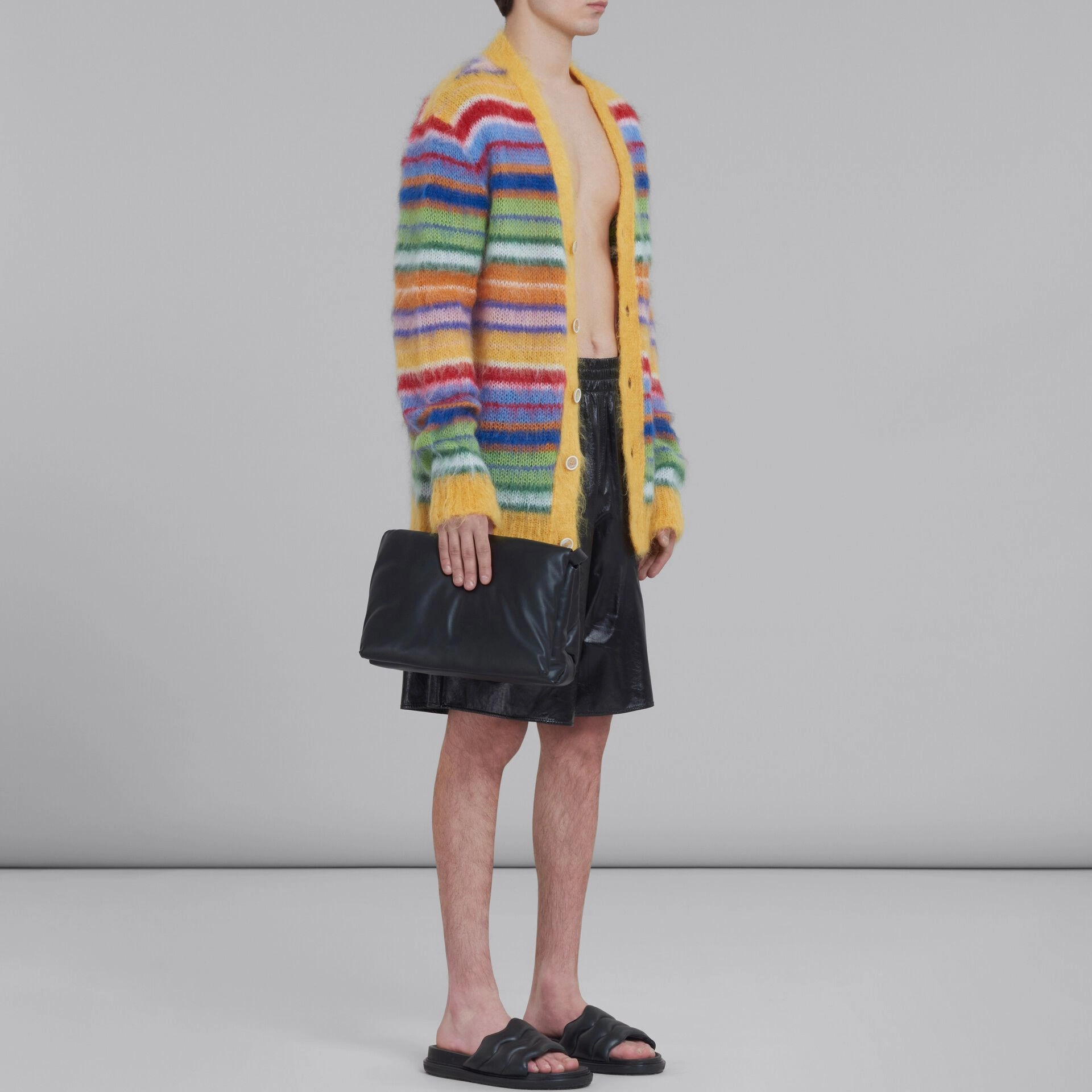 MARNI V