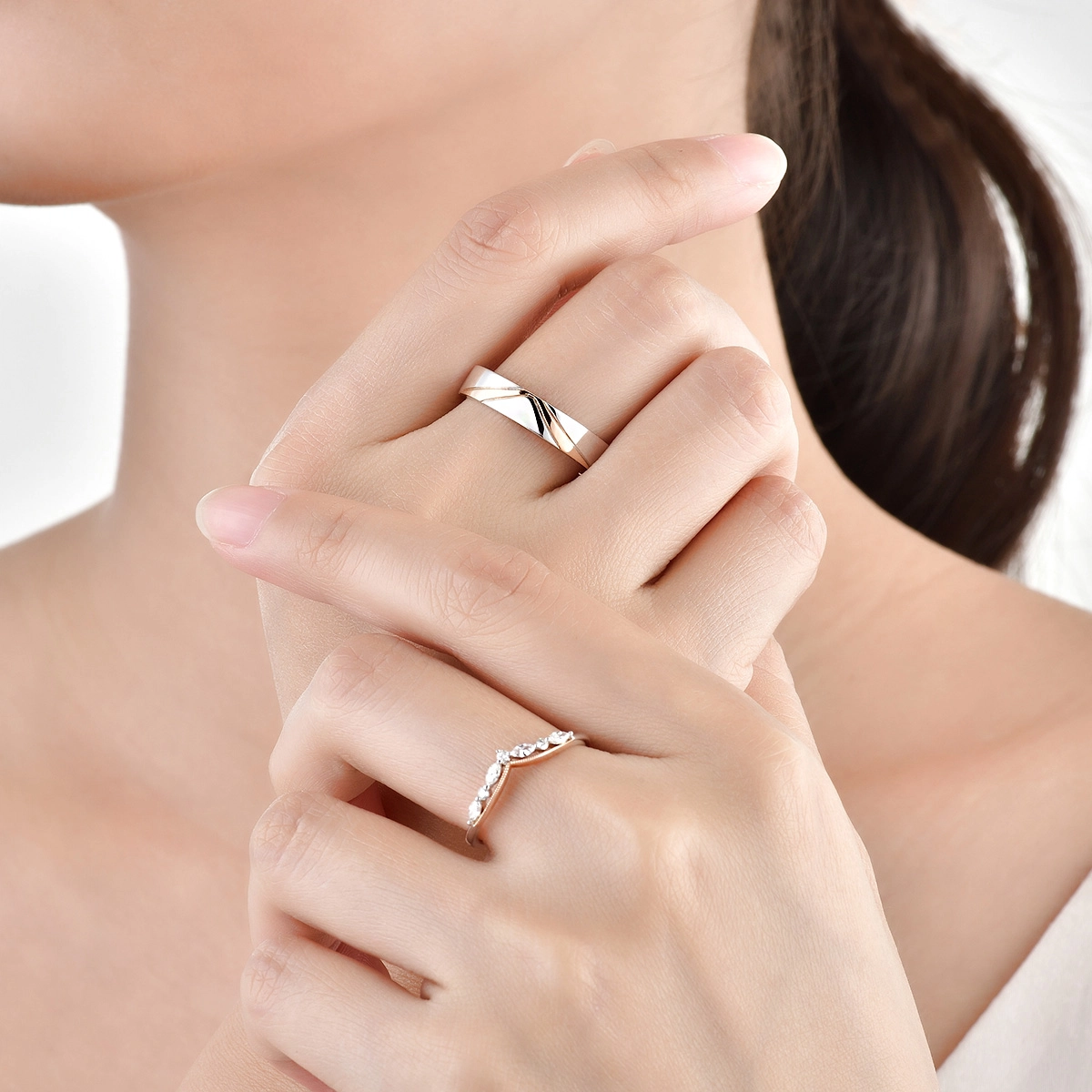 Daisy Fellowes 18K