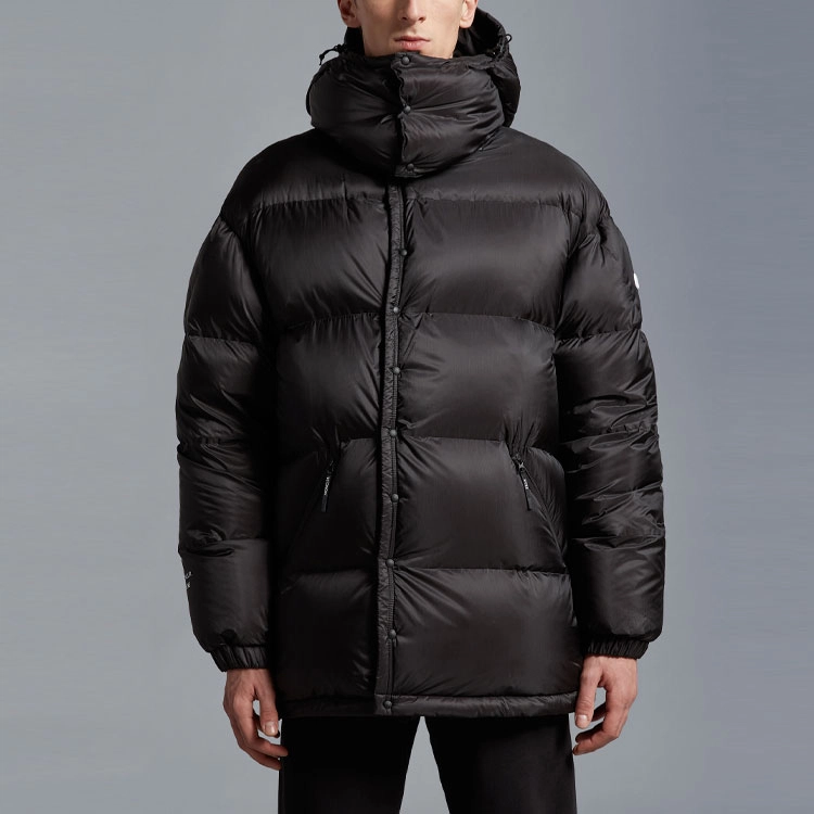 Moncler SS23 Hyke