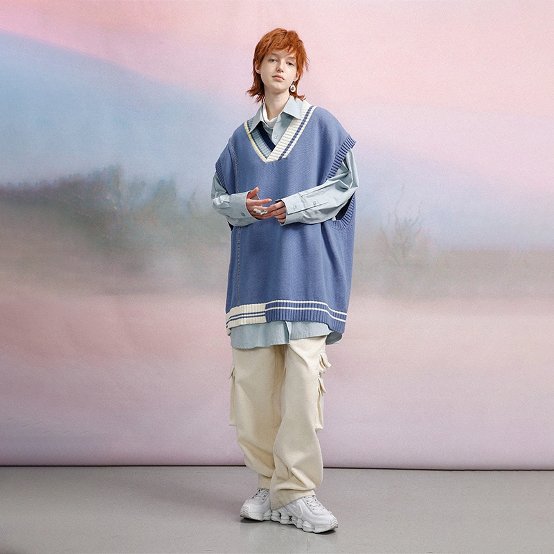UNVESNO SS21 V