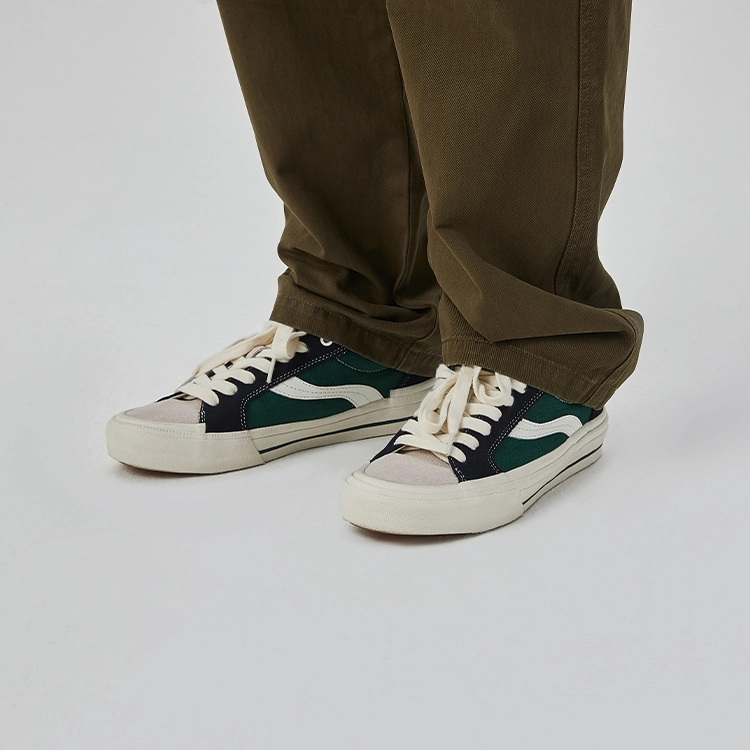 oddCIRKUS x Vision Street Wear Astley Pro