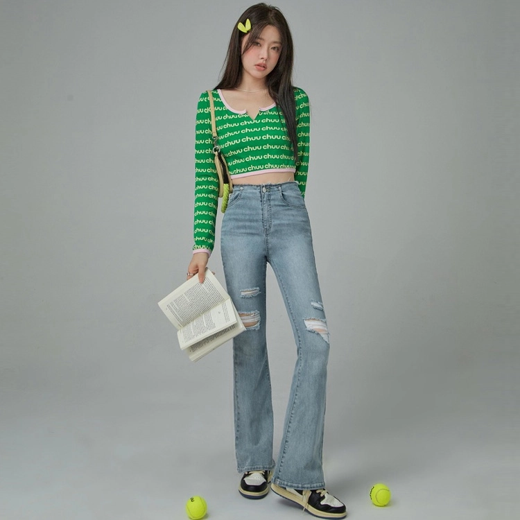 CHUU T