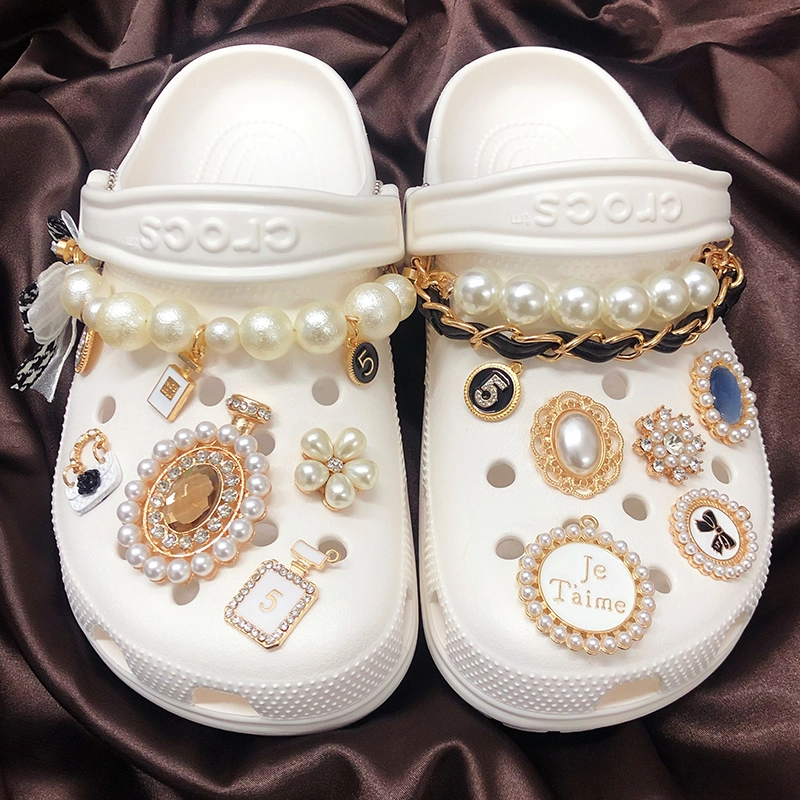 US8ACC DIYcrocs