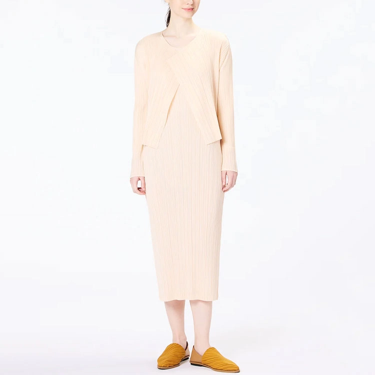 PLEATS PLEASE ISSEY MIYAKE SS23