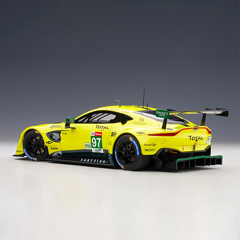 AUTOart 118 VANTAGE GTE LE MANS