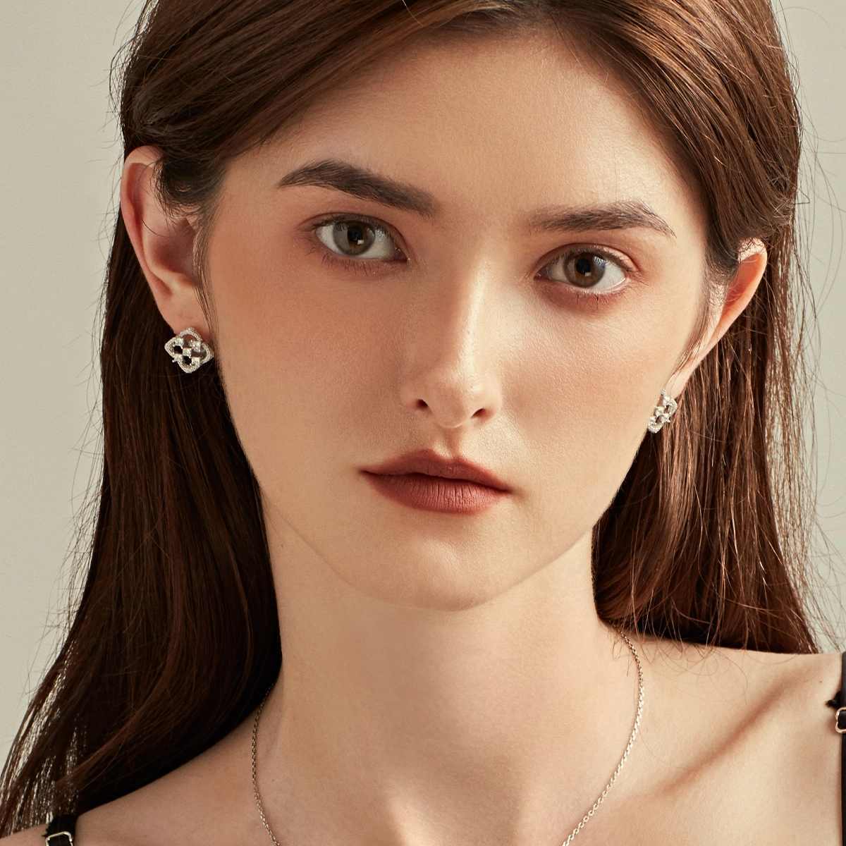 Daisy Fellowes AY S925D