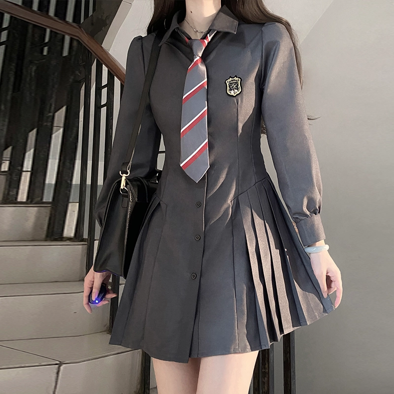九条喵 纯色百褶翻领长袖百褶裙连衣裙 灰色