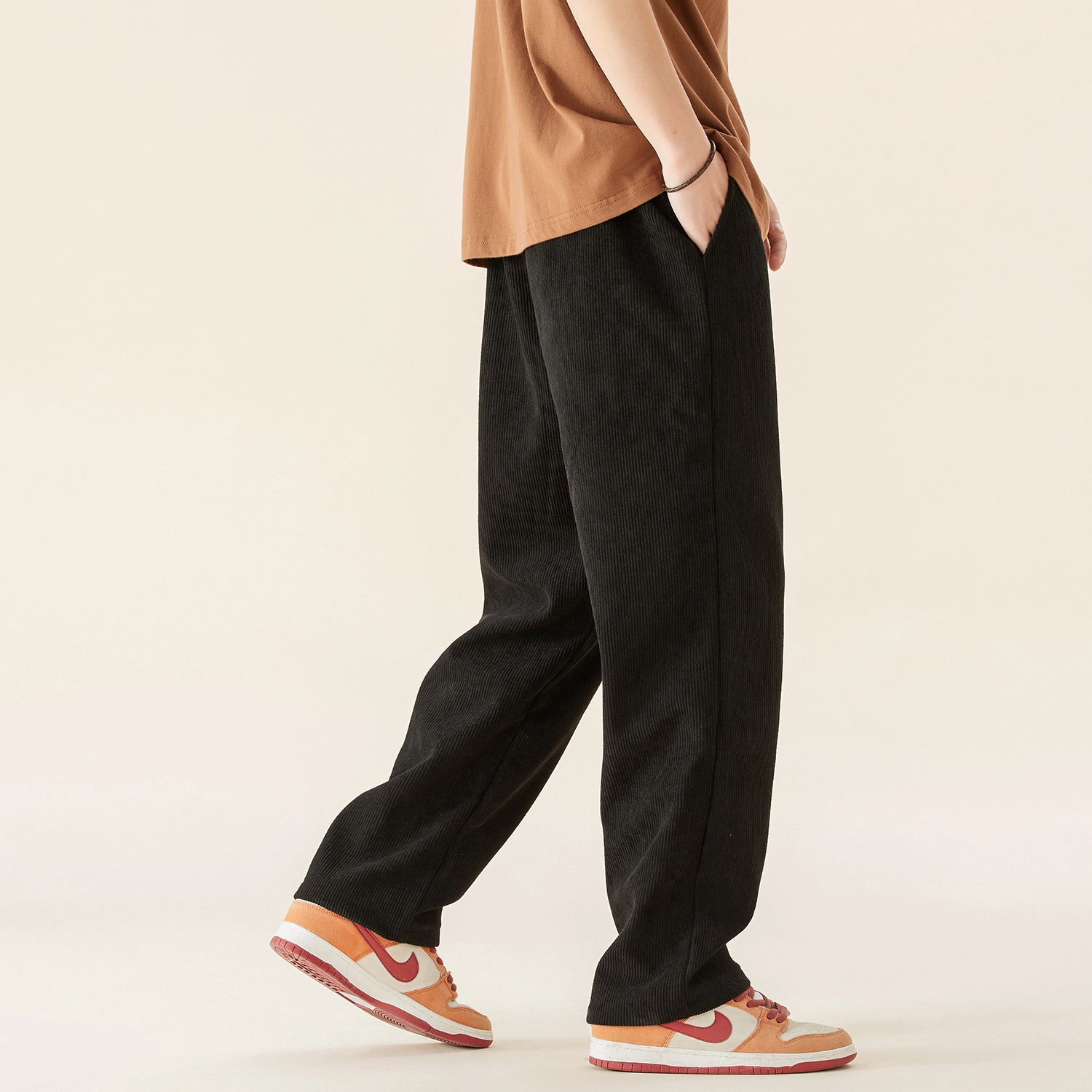 TEN MIRO