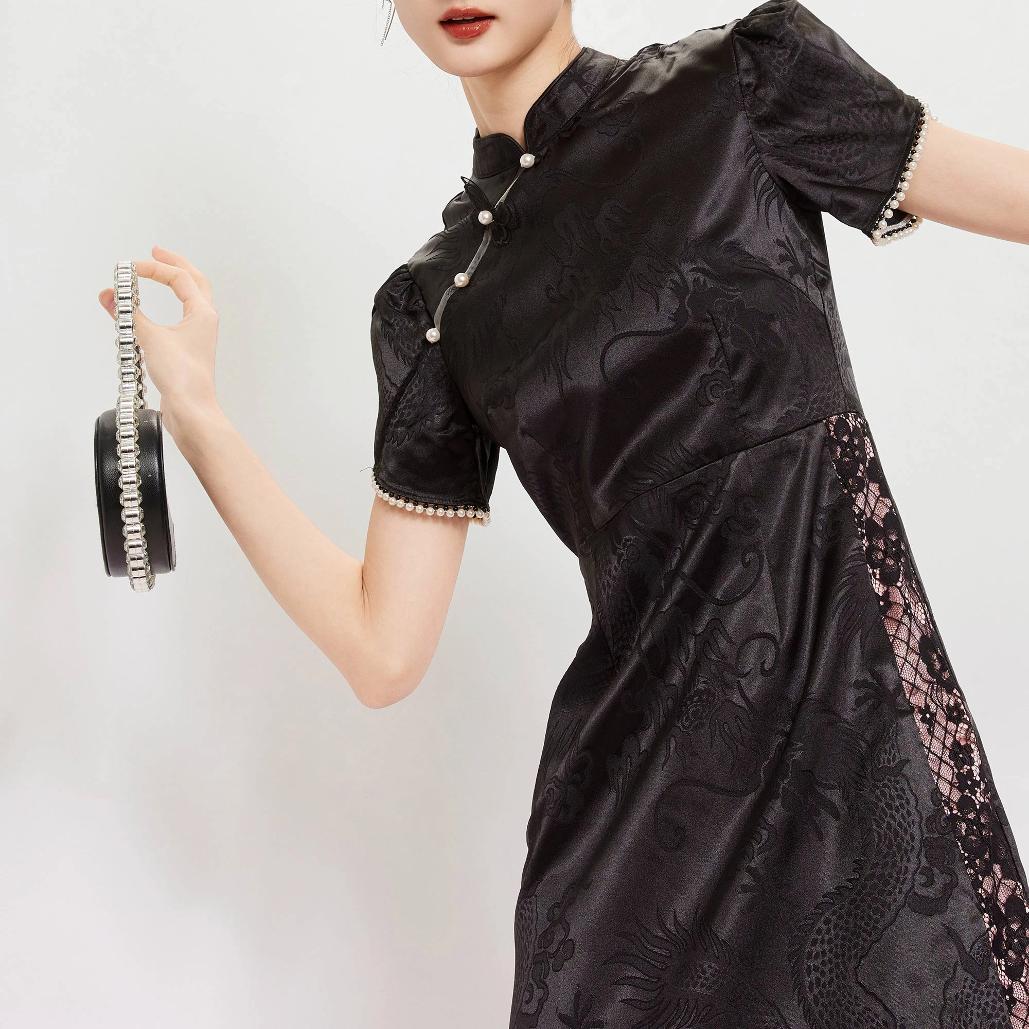 槿爷东方 龙纹缎花苞袖短袖旗袍 女款 元青色