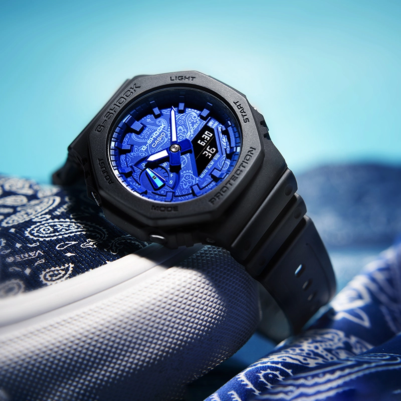 G-SHOCK 200 GA-2100BP-1APR