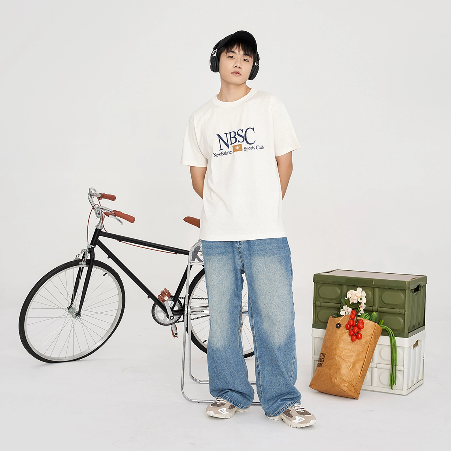 New Balance logoT