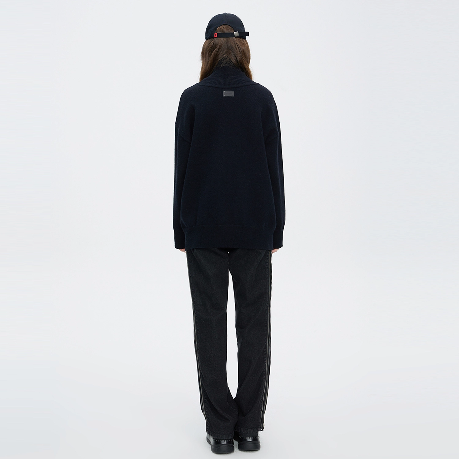 SSUR PLUS x ICONSLAB