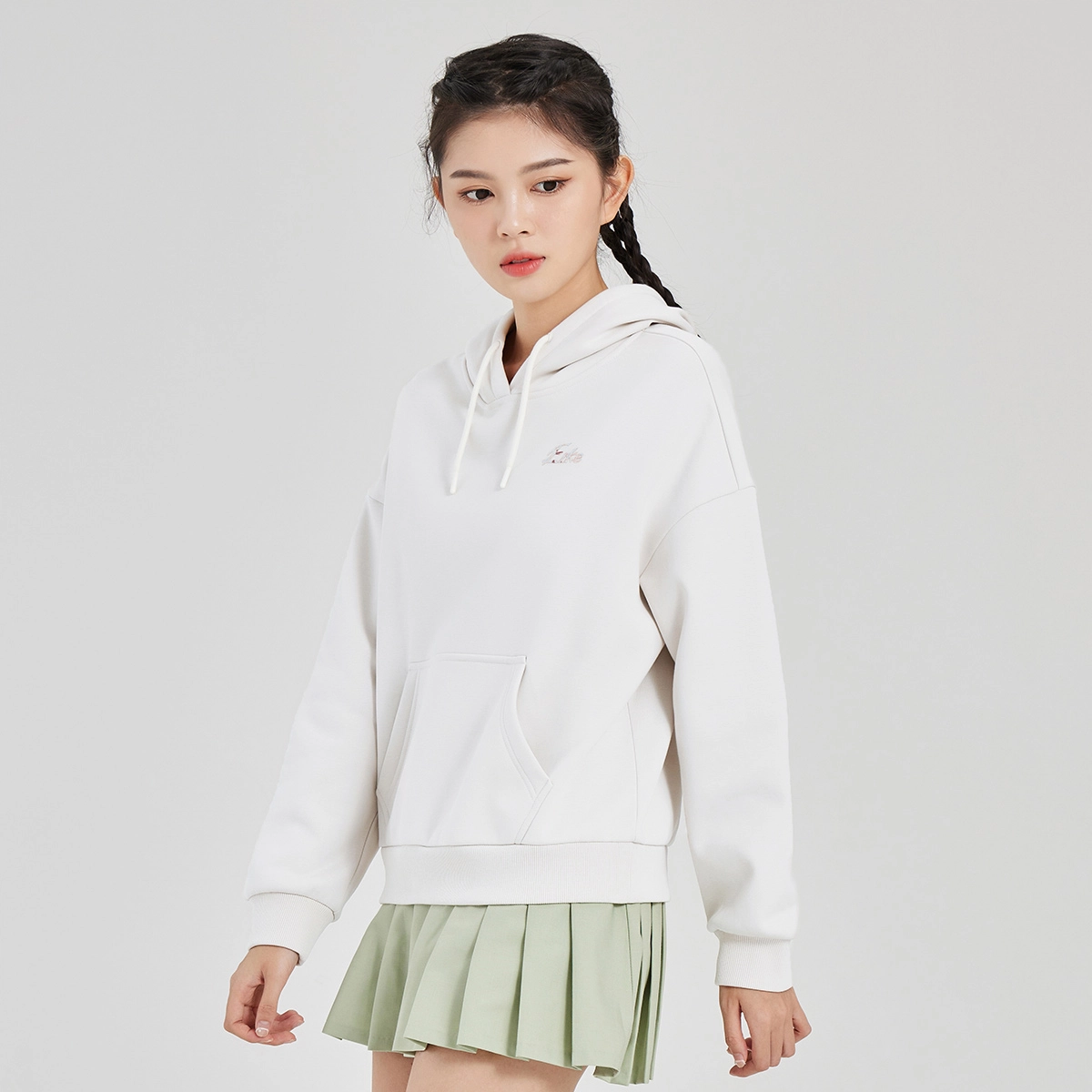 鸿星尔克 嫦娥奔月 字母图案印花加绒加厚连帽卫衣 女款 静谧卡其