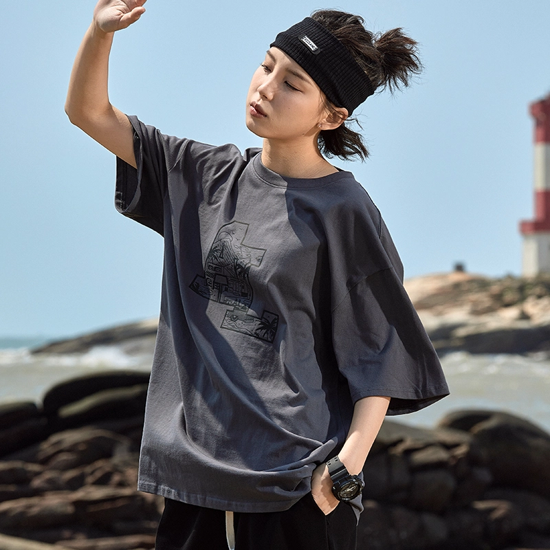 AMBER LIGHT T