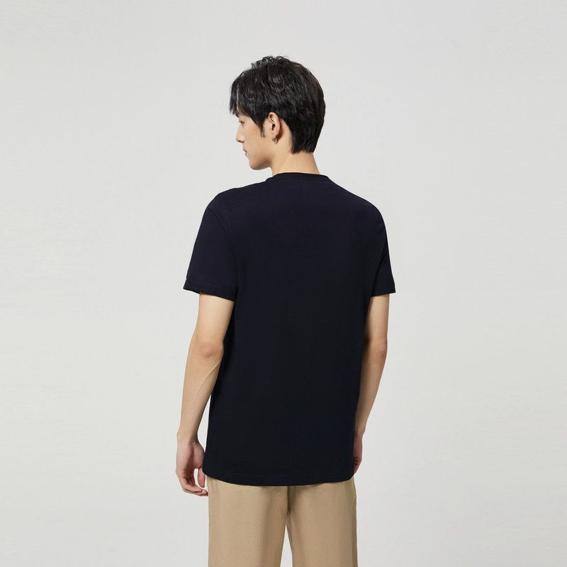 Tommy Hilfiger T