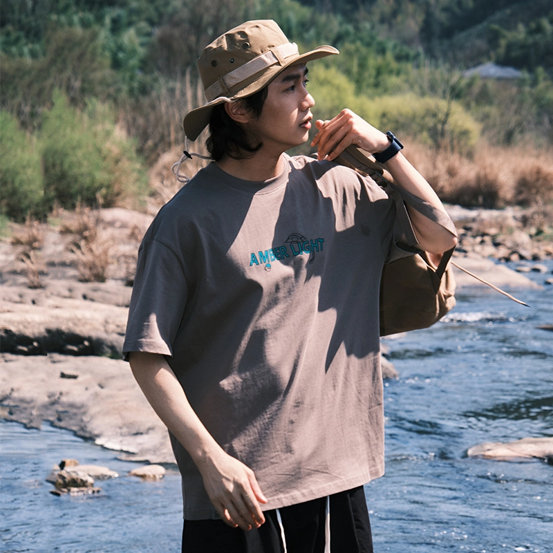 AMBER LIGHT T
