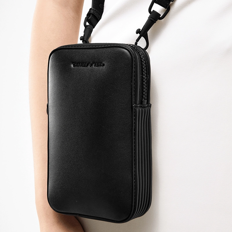 CHARLESKEITH PU BlackLight PinkYellow