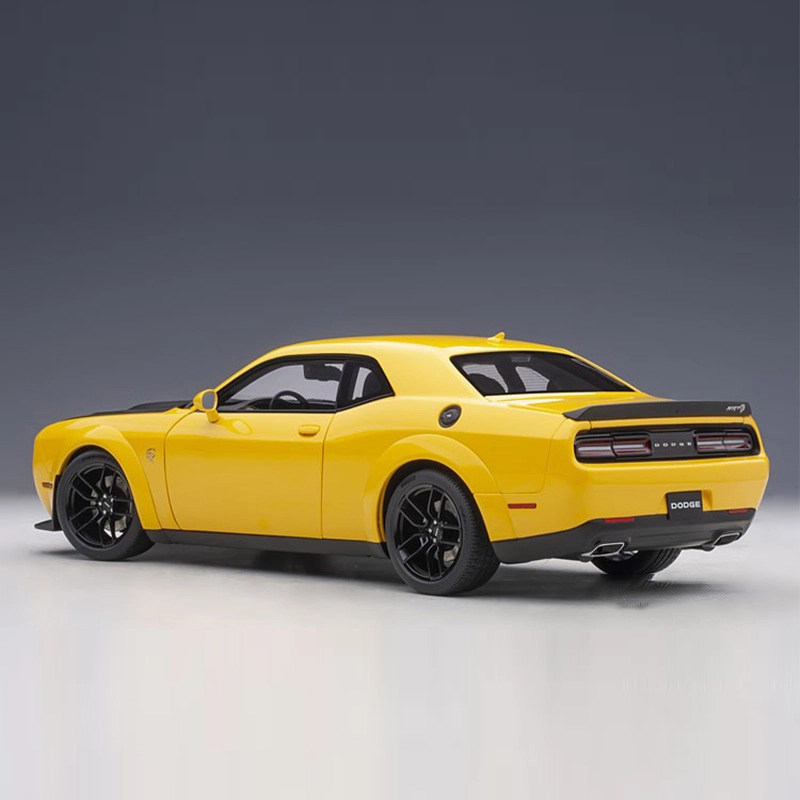 AUTOart 118 SRT HELLCAT WIDEBODY
