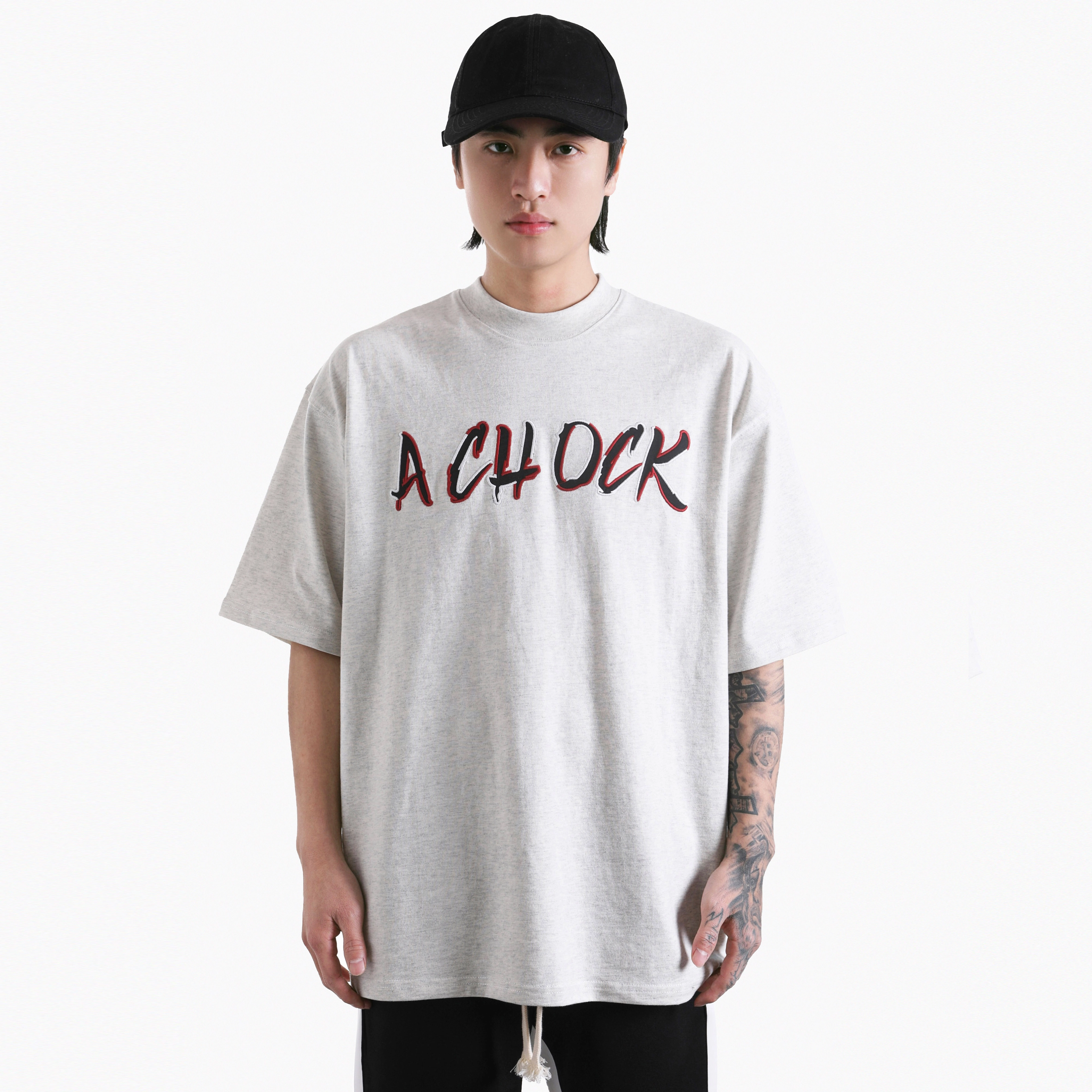 A chock logoT