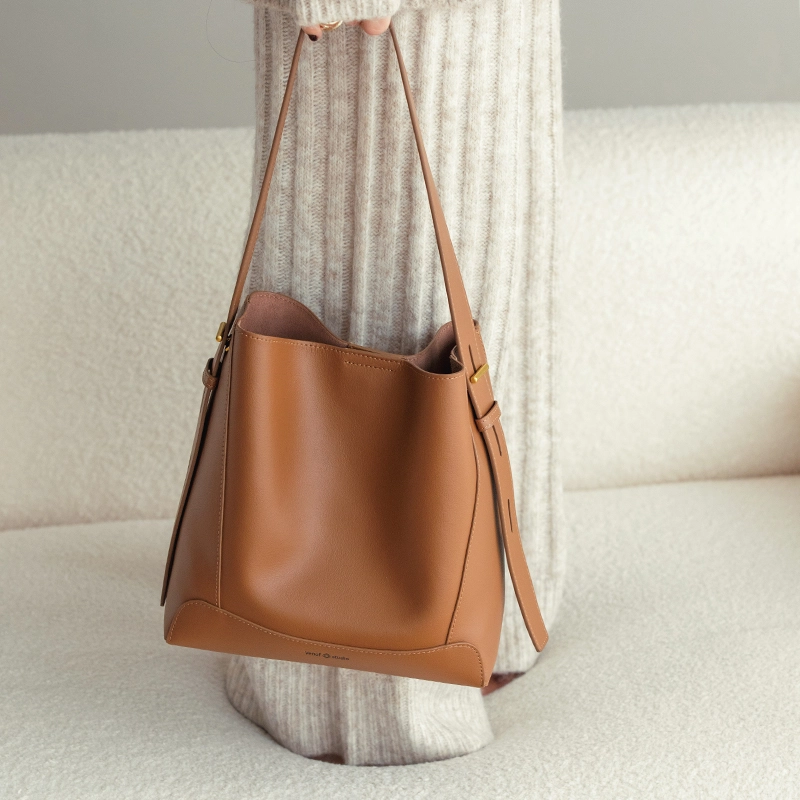 VENOF Tote