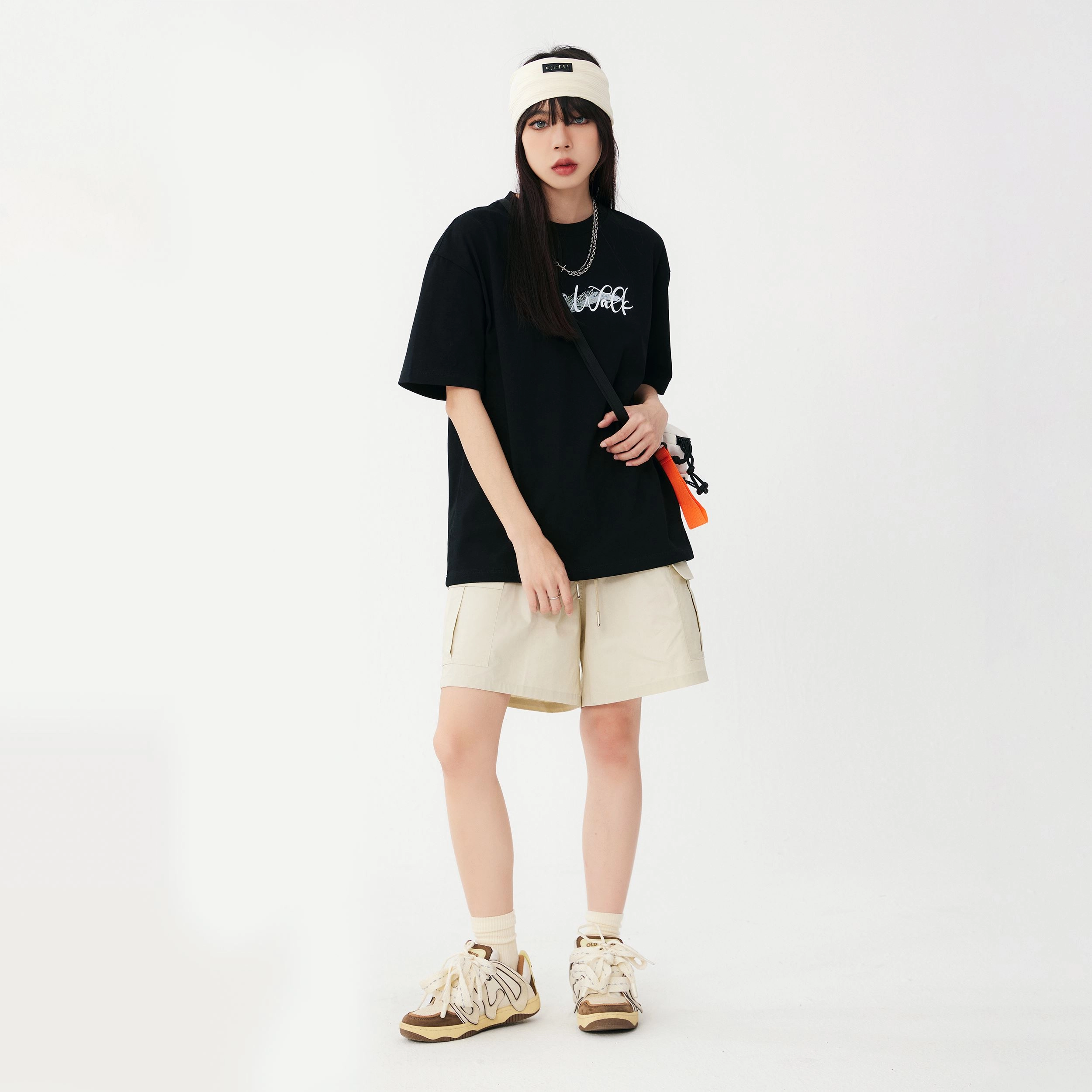 Airwalk T