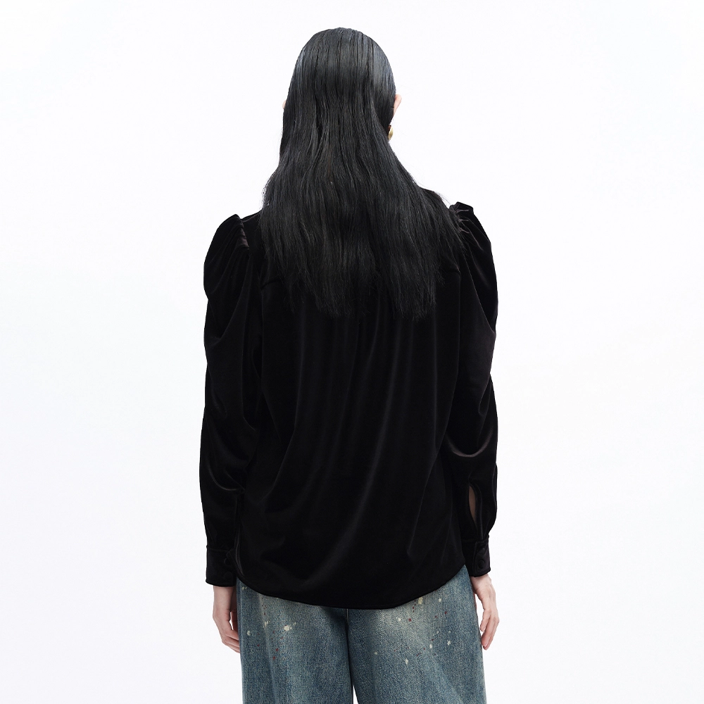 UOOYAA FW22 VT