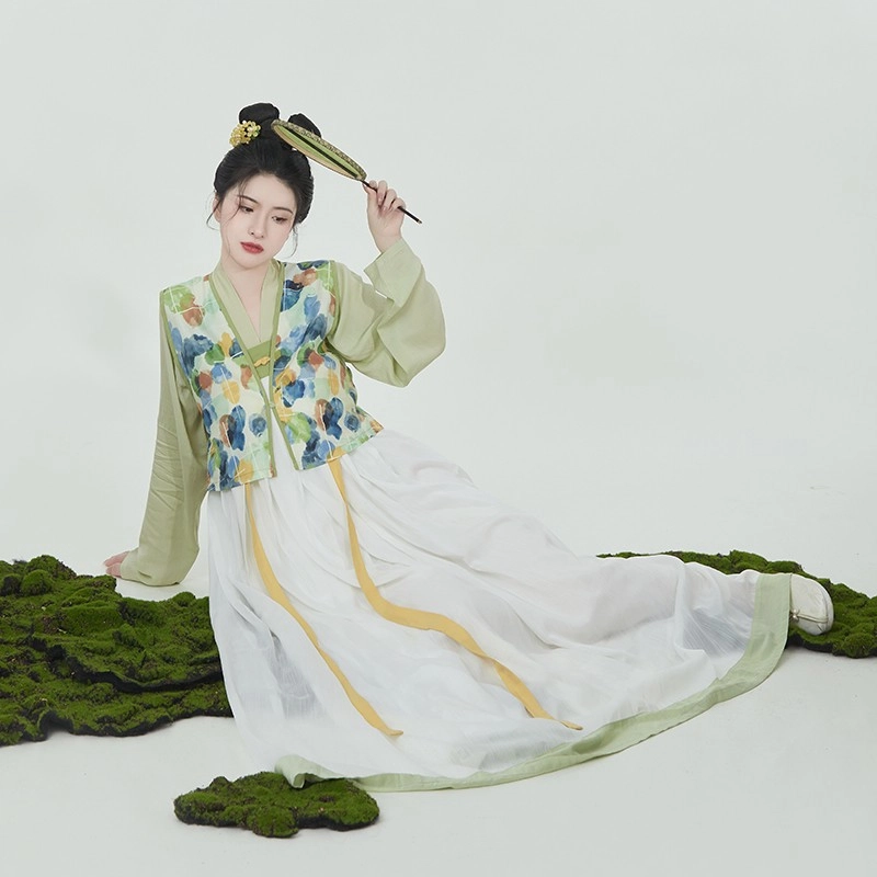 织造司 彩墨晕染图案唐制薄款唐褙子汉服 女款 绿色