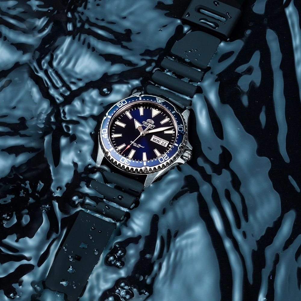 ORIENT 200M 41.5mm RA-AA0006L19B