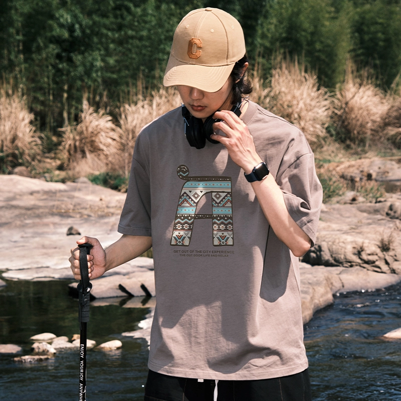AMBER LIGHT T