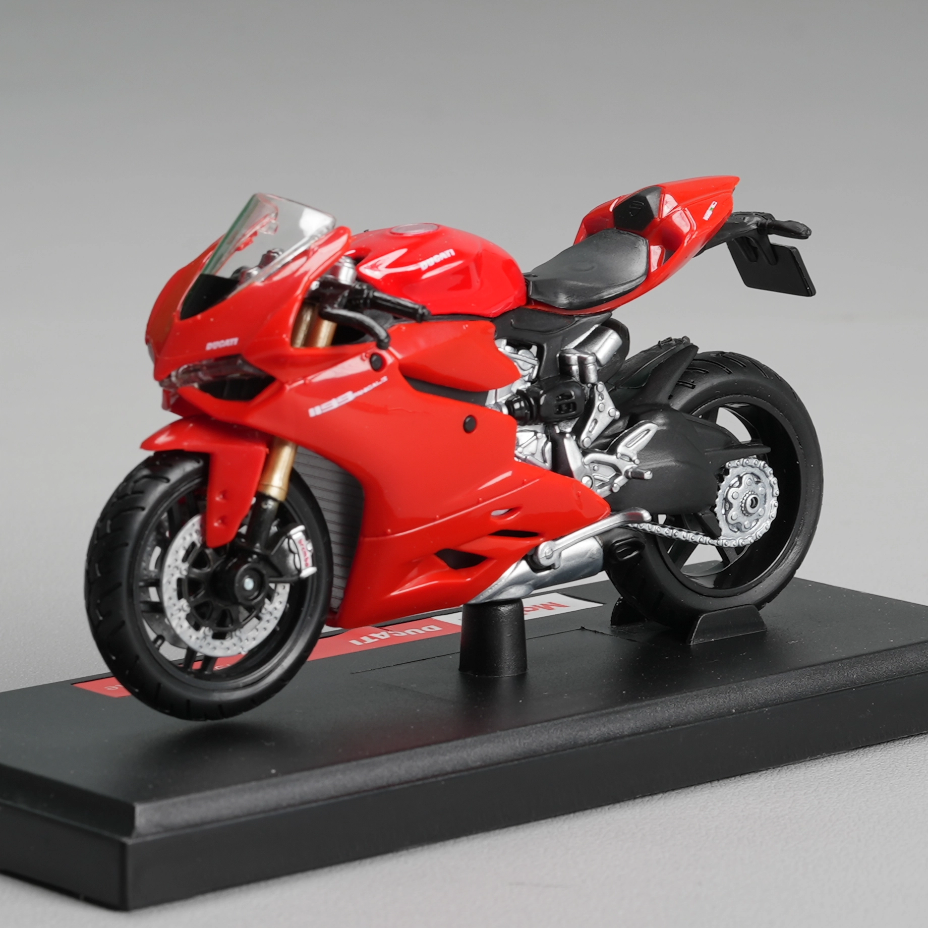 Maisto Ducati 1199 Panigale