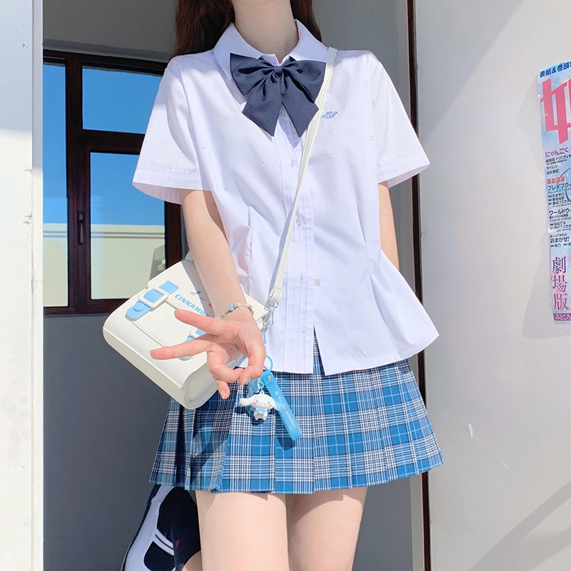 东鲸岁时记 刺绣印花收腰短袖 紫川附中衬衫 女款