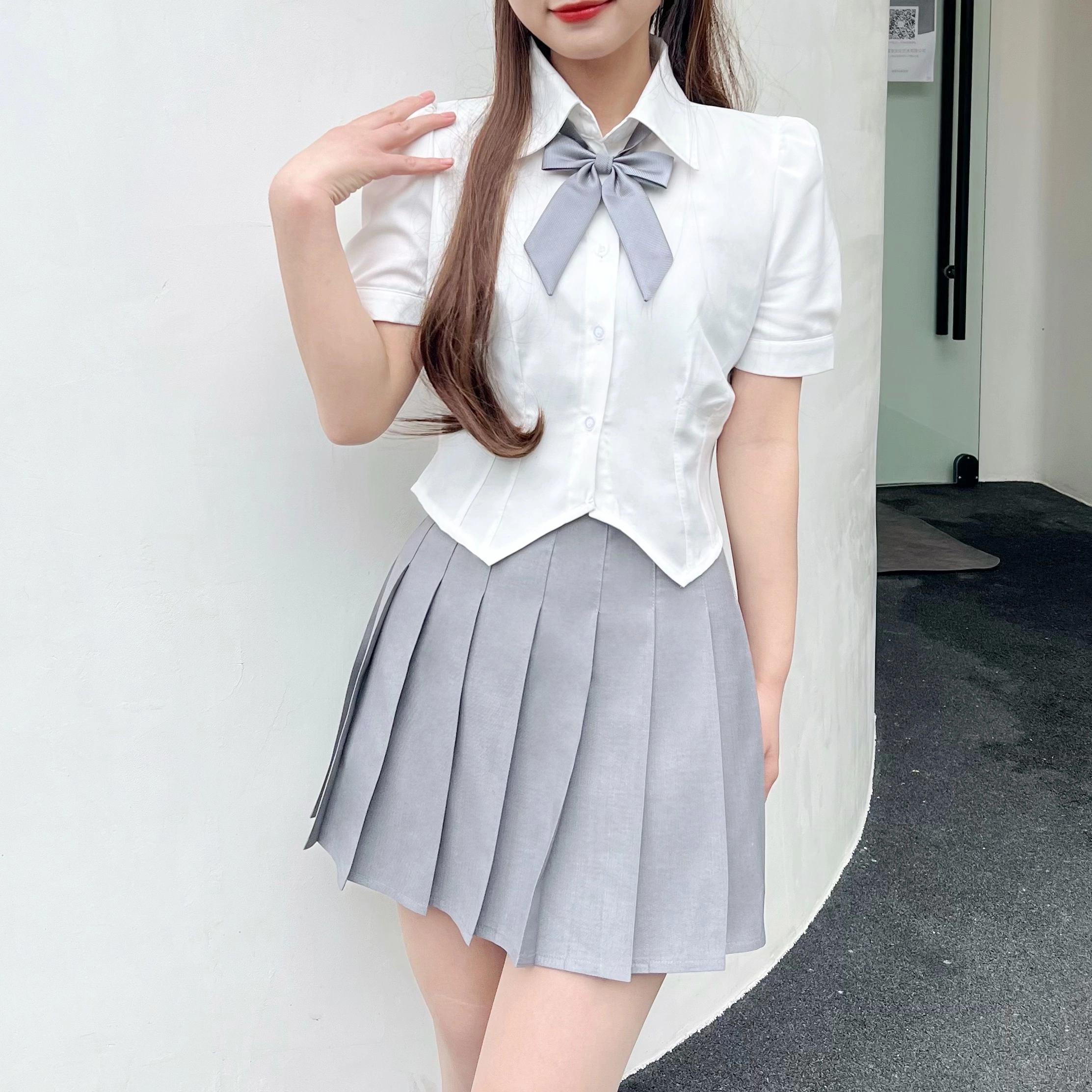 九条喵 纯色领带修身收腰短袖衬衫制服上装 女款 白色